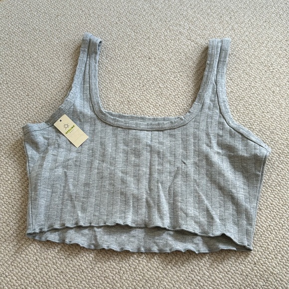 Crop top - Picture 3 of 3